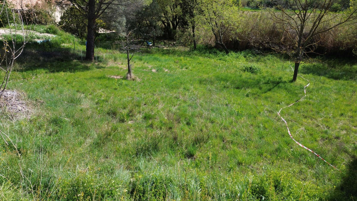 Terrain à PUILACHER