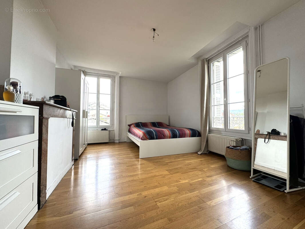 Appartement à SAINT-CHAMOND