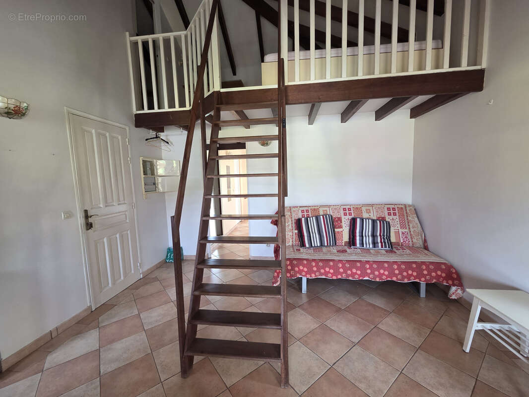 Appartement à LES TROIS-ILETS