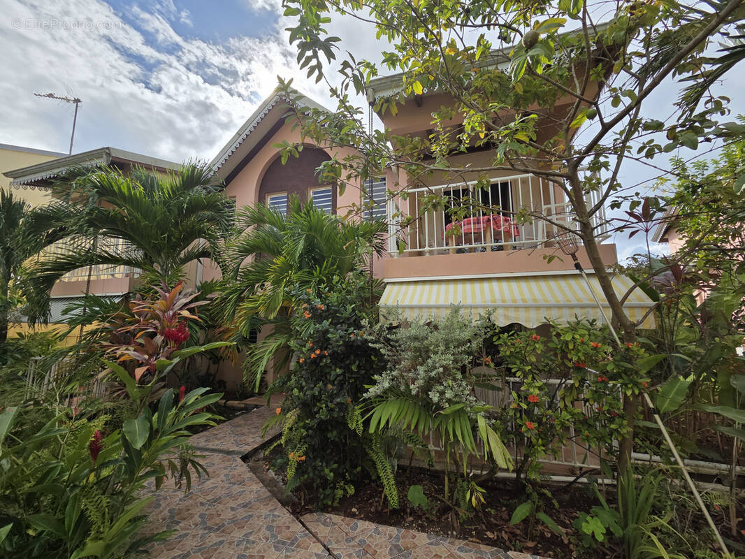 Appartement à LES TROIS-ILETS