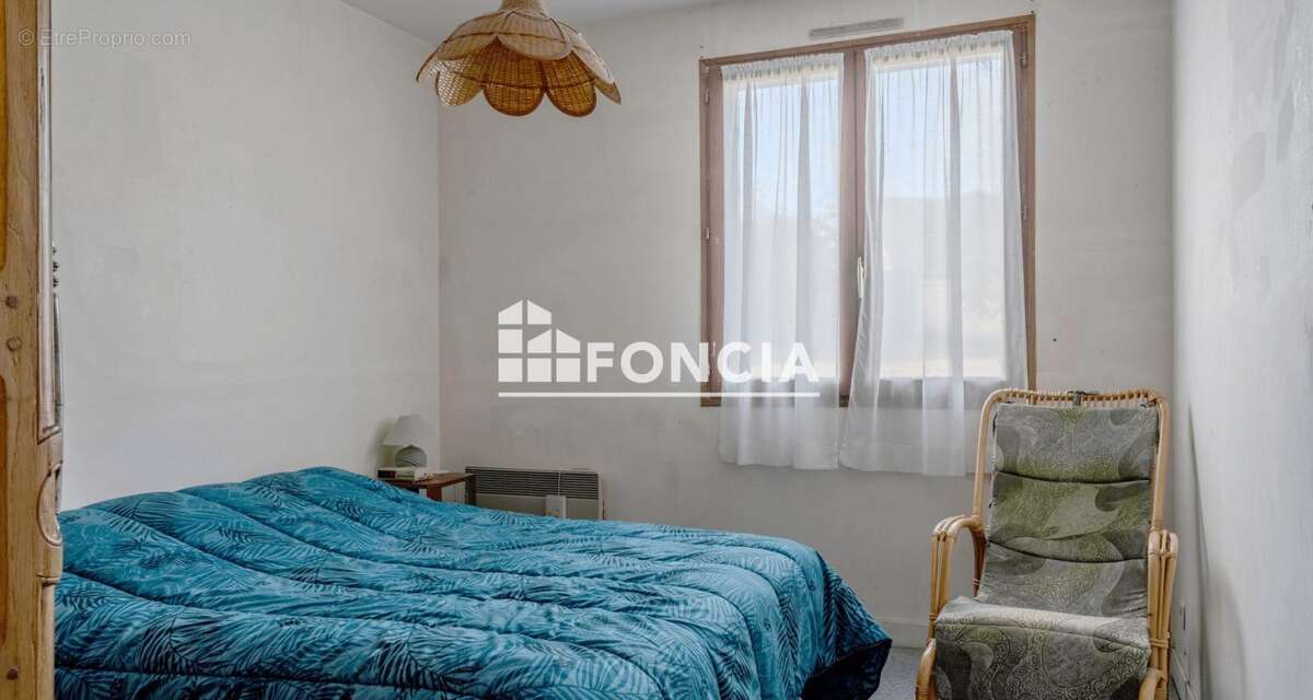 Maison à COULANS-SUR-GEE