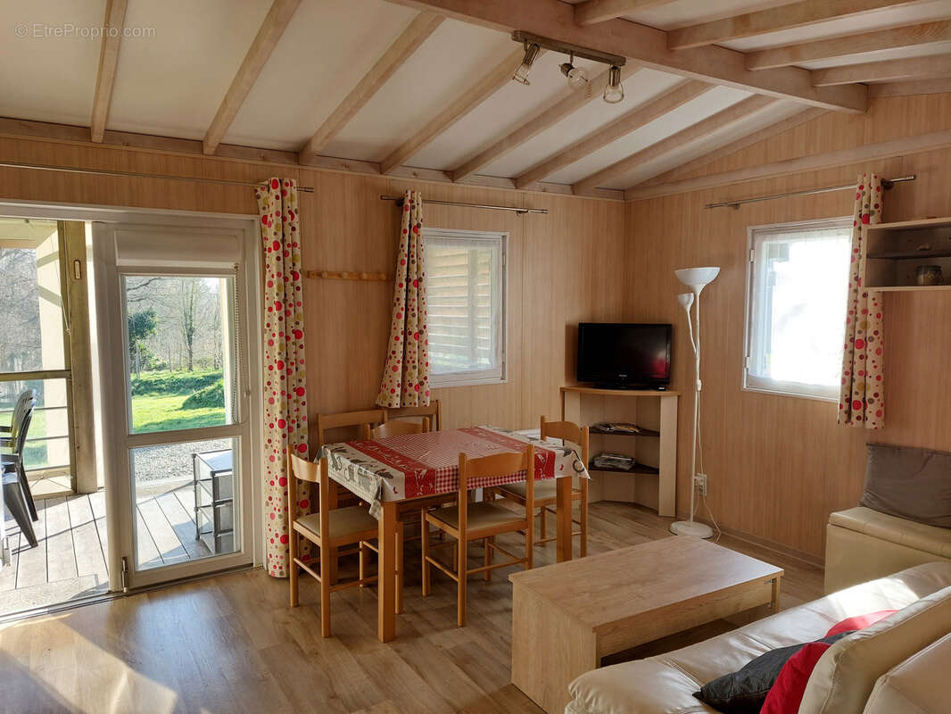 Maison à LA CHAPELLE-HERMIER