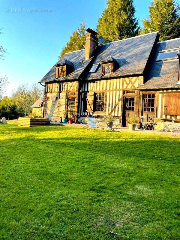 Maison à ENGLESQUEVILLE-EN-AUGE