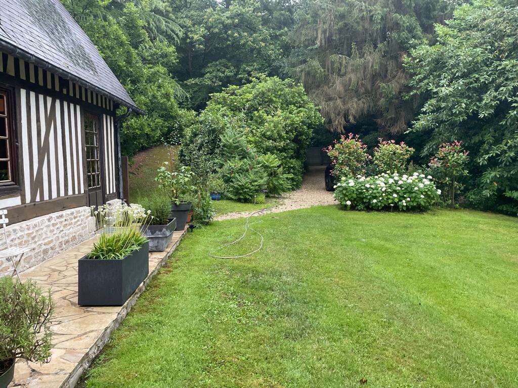 Maison à ENGLESQUEVILLE-EN-AUGE