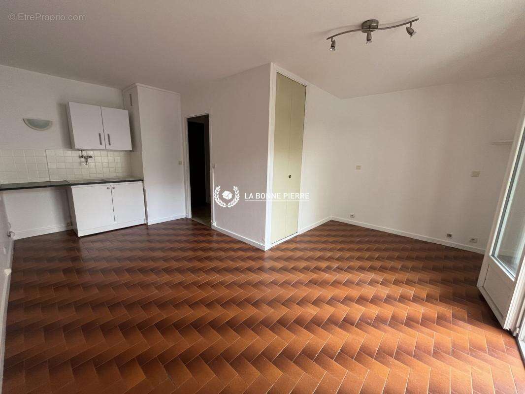 Commerce à GRENOBLE