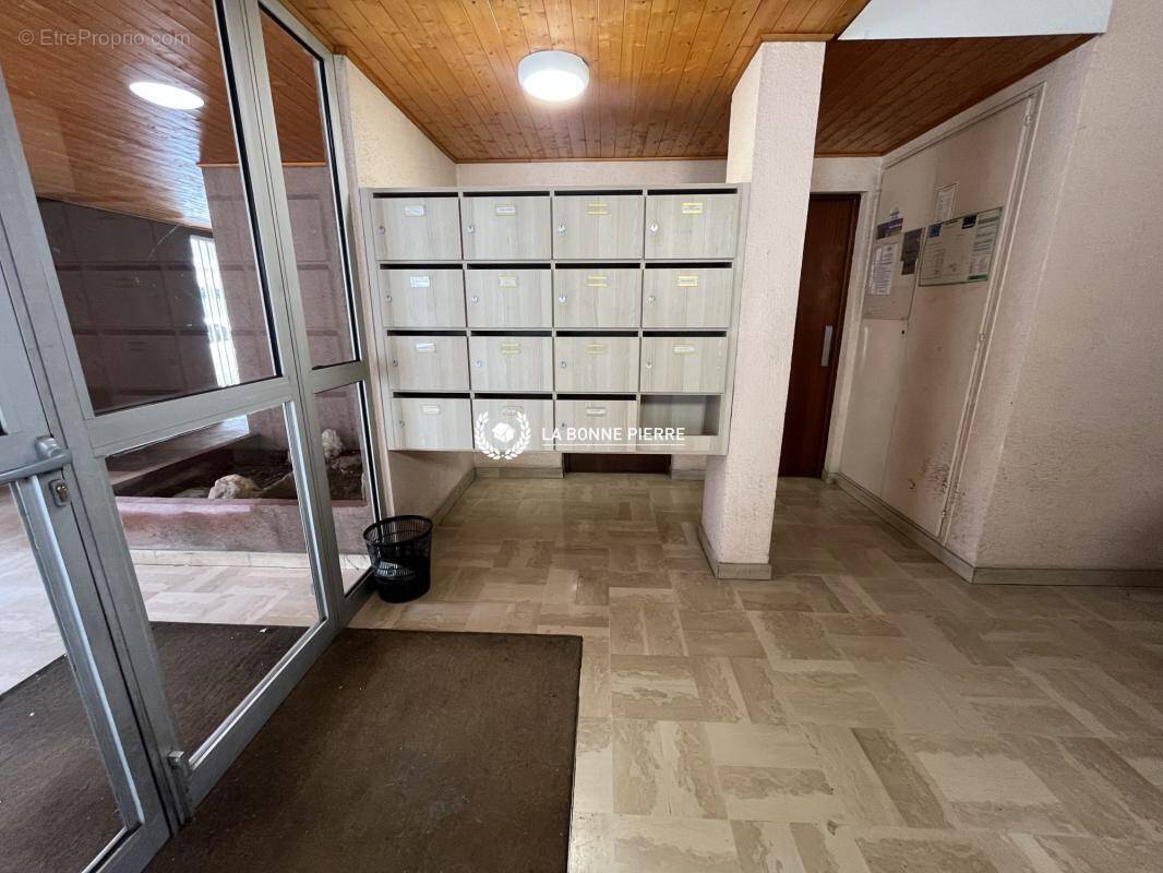 Commerce à GRENOBLE