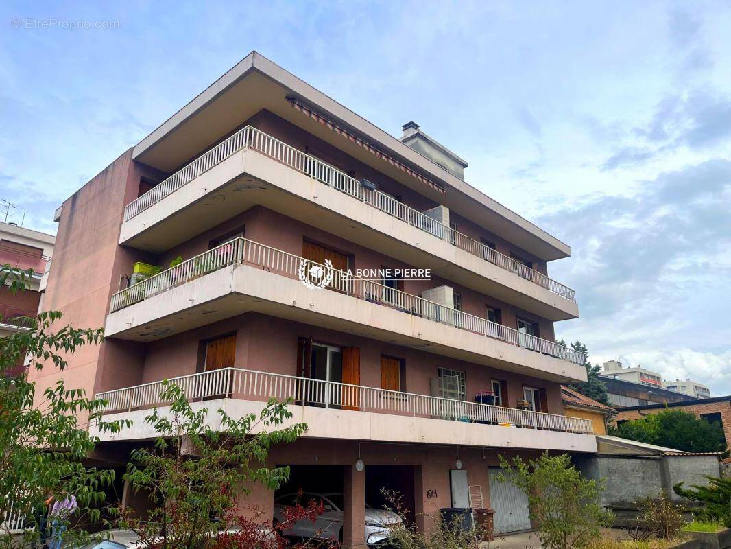 Commerce à GRENOBLE