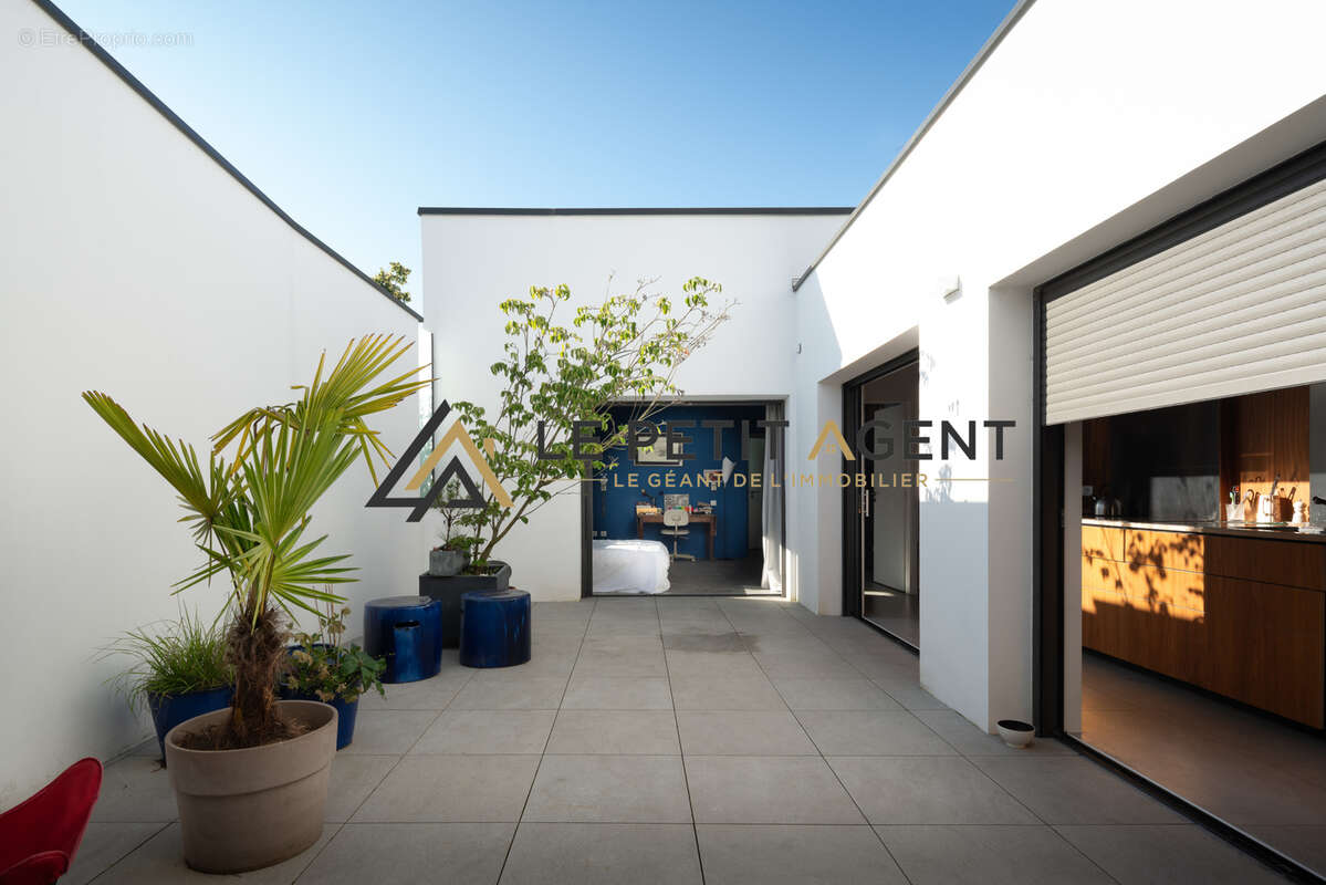 Maison à LE BOUSCAT