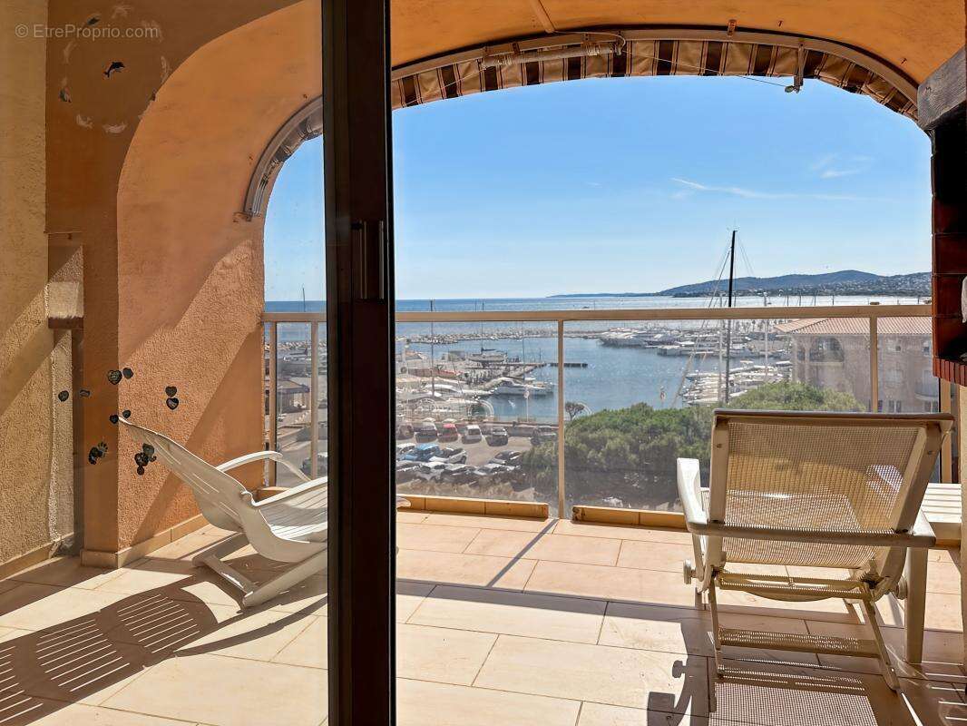 Appartement à FREJUS