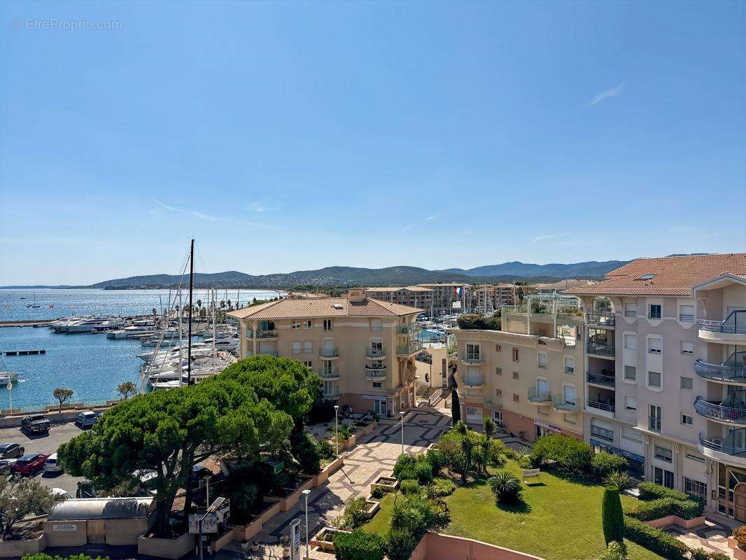 Appartement à FREJUS