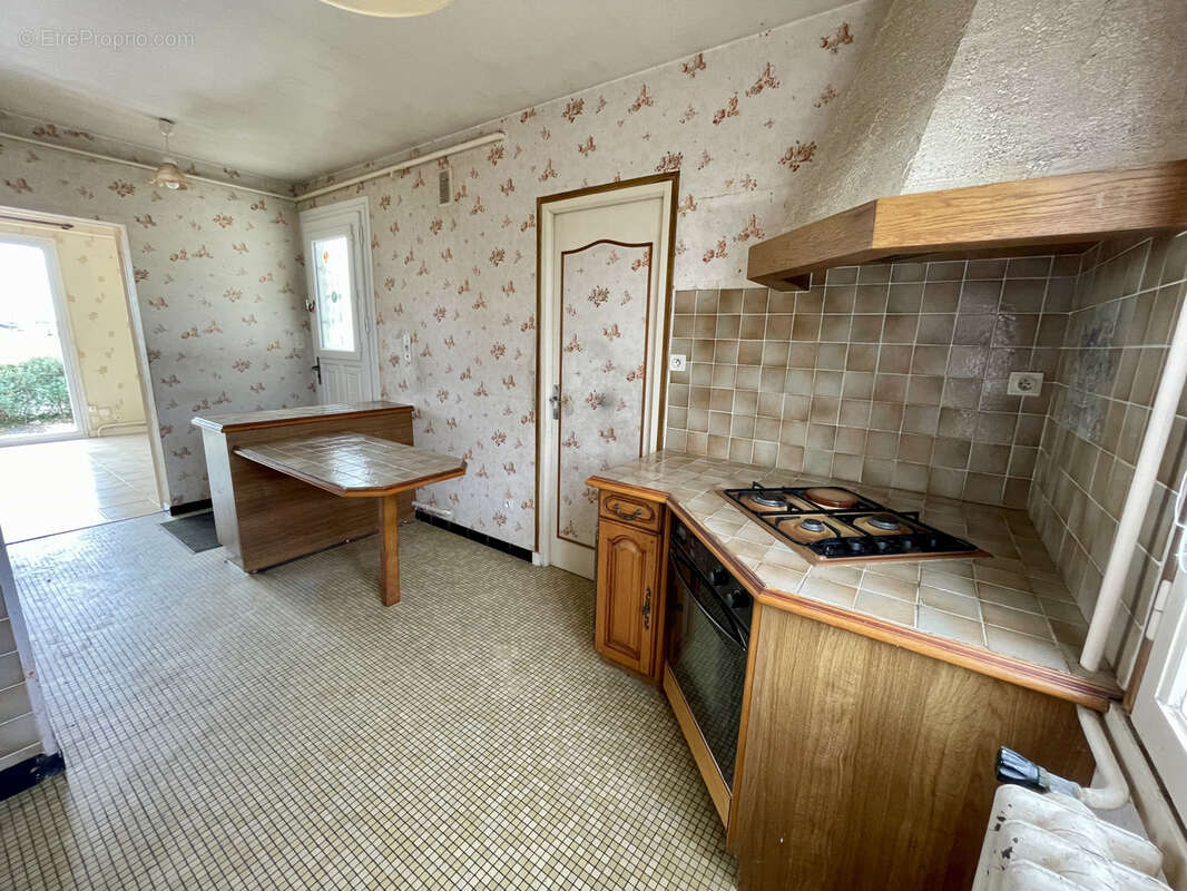 Maison à SAINT-SAVINIEN