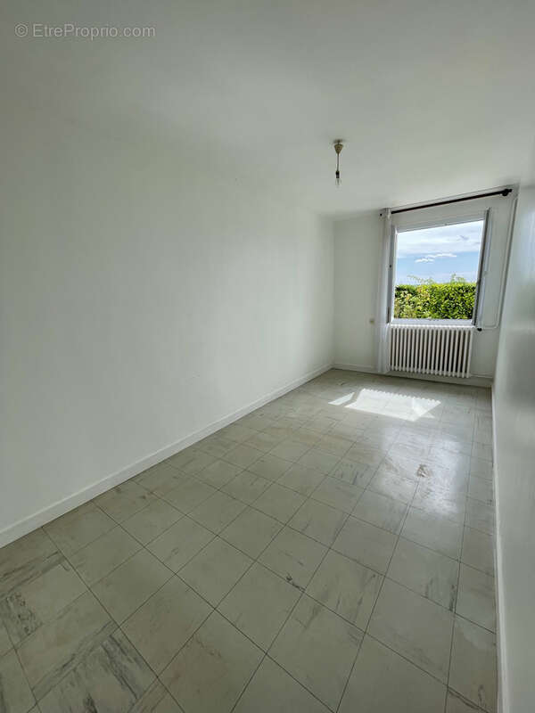 Maison à SAINT-SAVINIEN