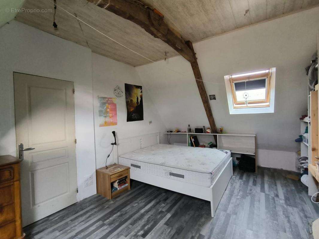 Maison à SAINT-MARC-LE-BLANC