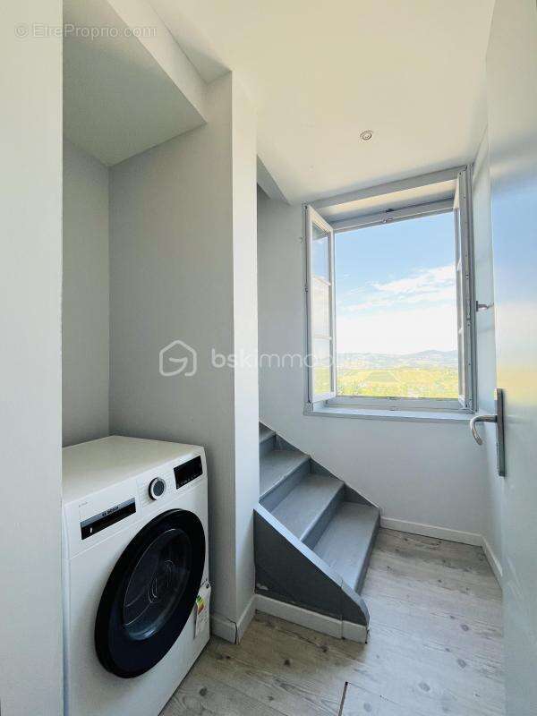 Appartement à POMMIERS