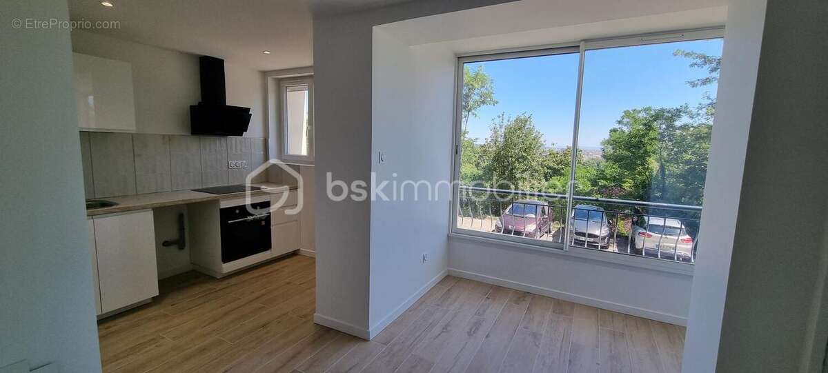 Appartement à LA MULATIERE