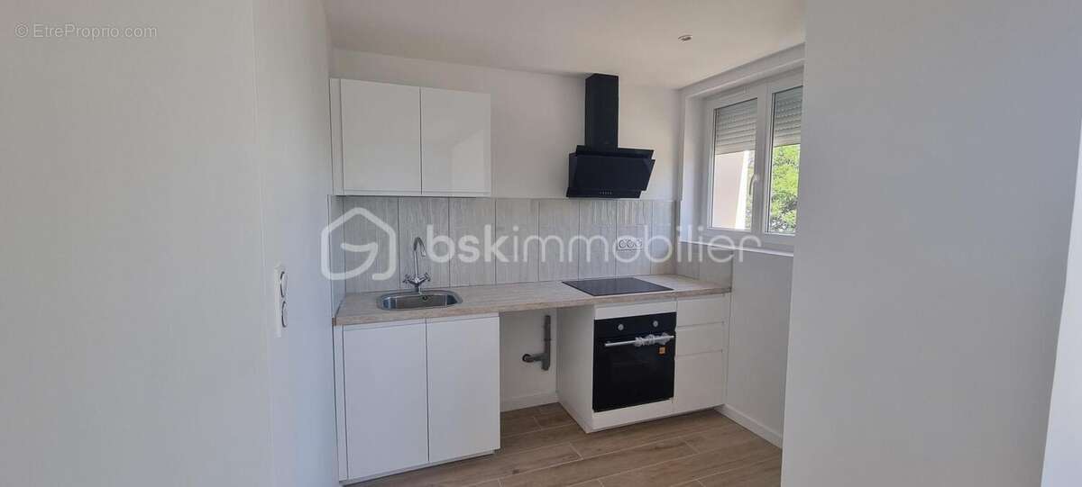 Appartement à LA MULATIERE