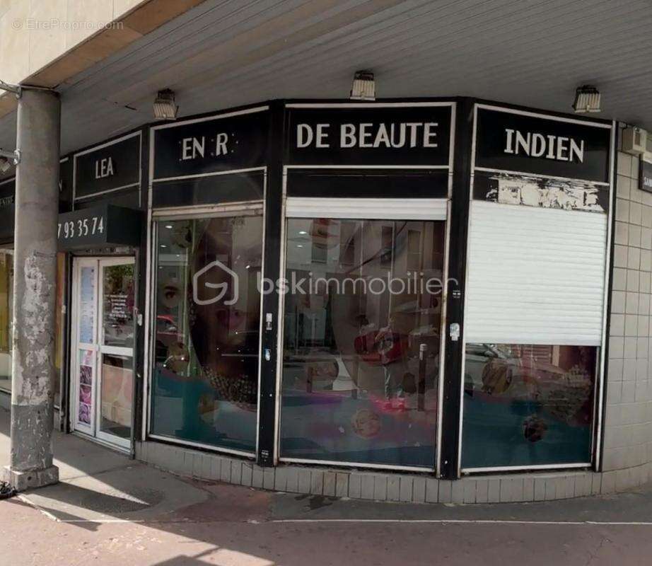 Commerce à GENNEVILLIERS