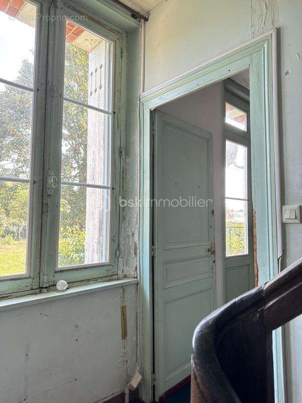 Maison à SAINT-CYR-SUR-LOIRE