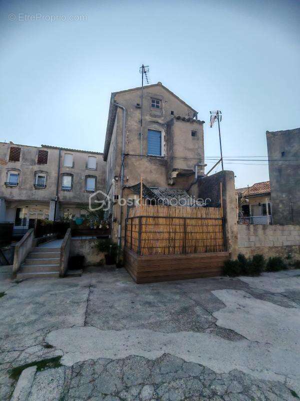 Appartement à BOURG-SAINT-ANDEOL