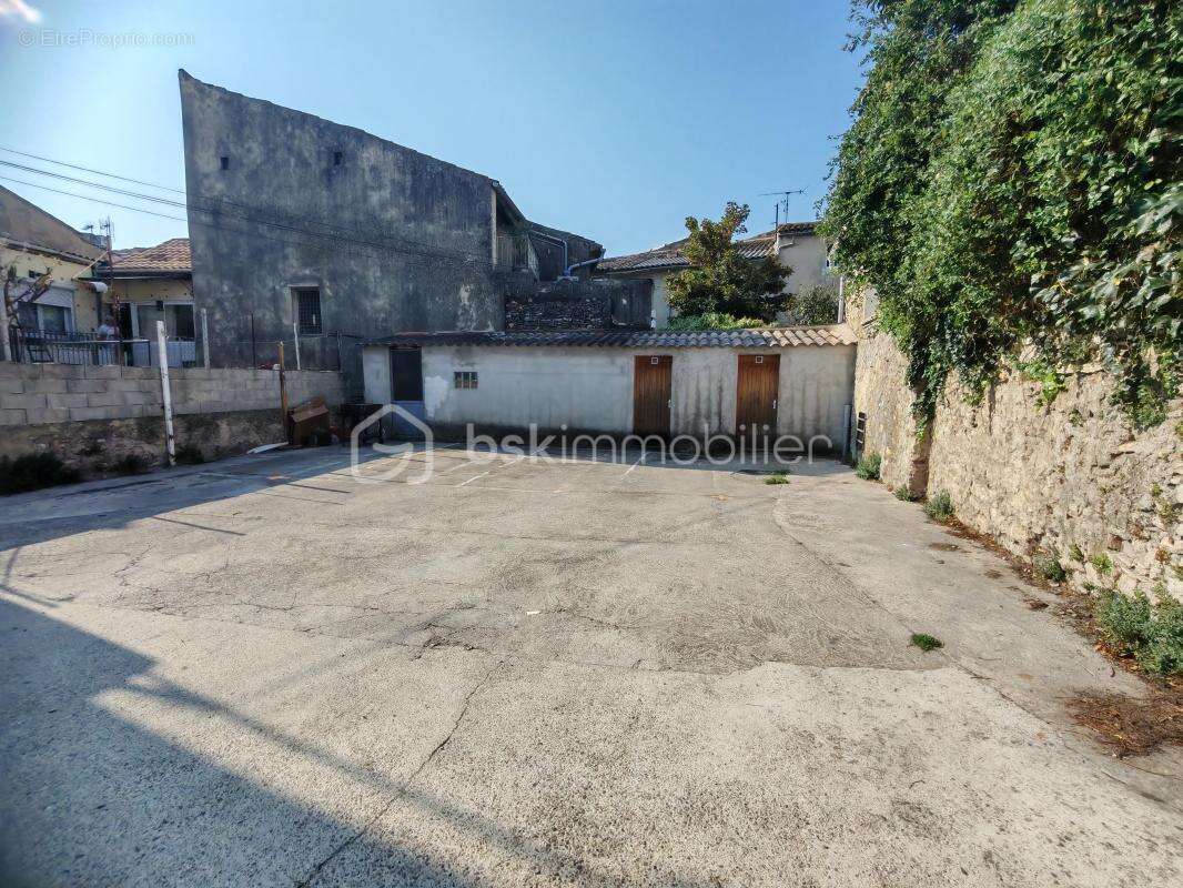 Appartement à BOURG-SAINT-ANDEOL