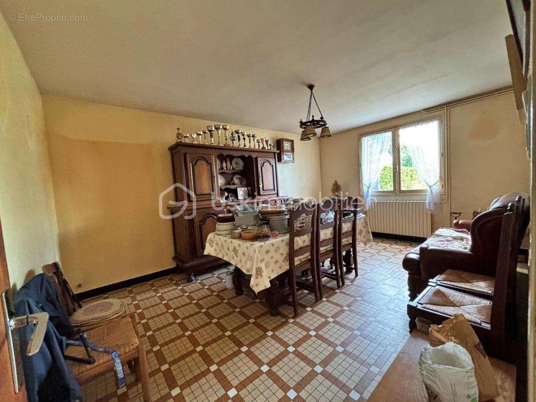 Maison à FONTENAY-LE-COMTE