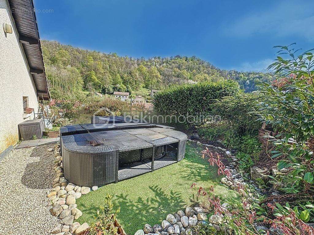 Maison à SAINT-MARTIN-D&#039;URIAGE