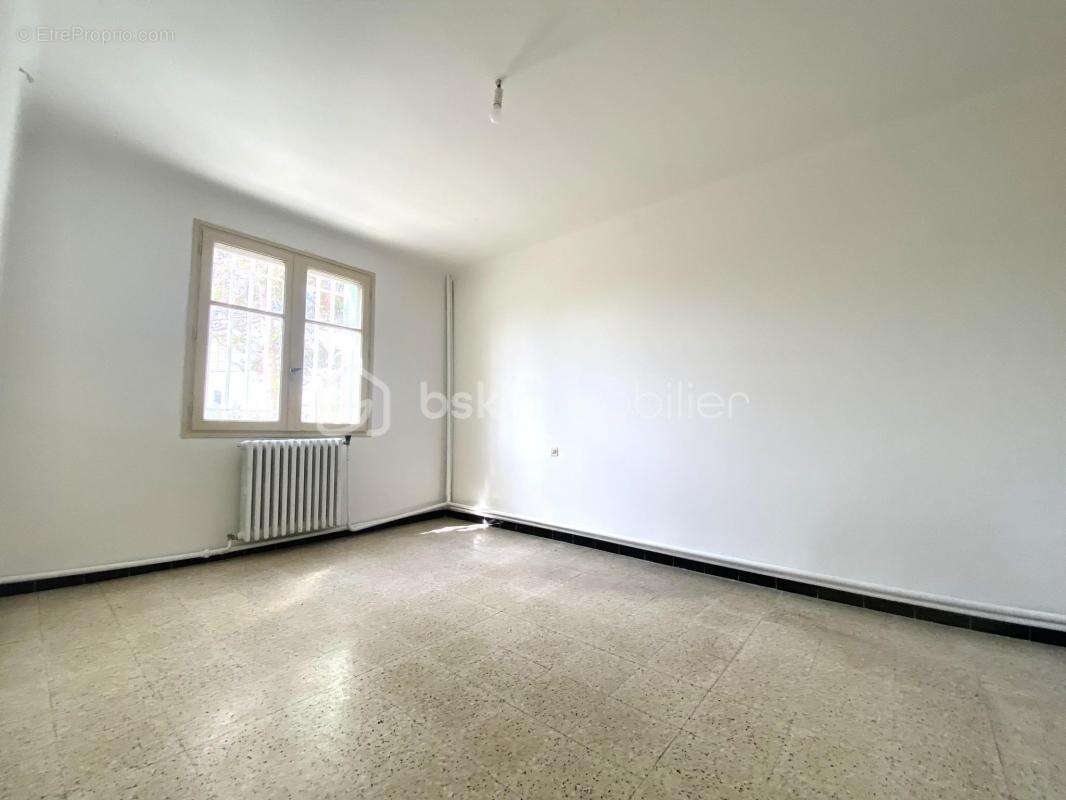 Maison à SAINT-GILLES