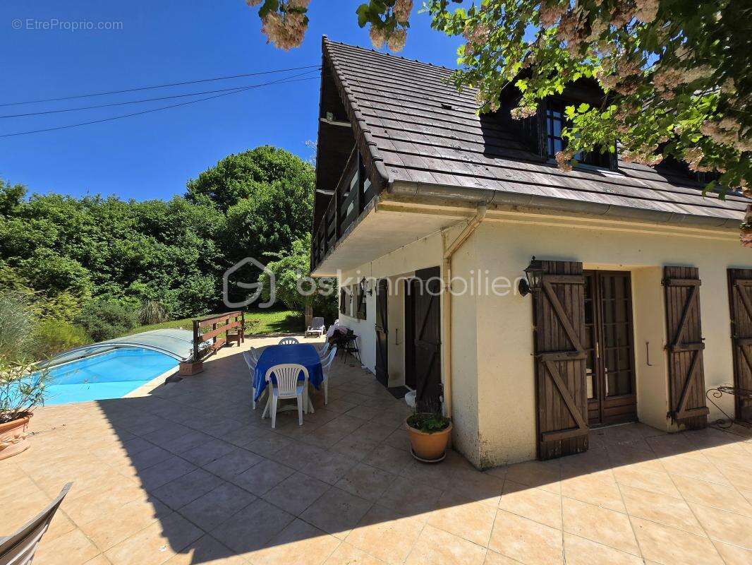 Maison à SAINT-MARTIN-D&#039;HEUILLE