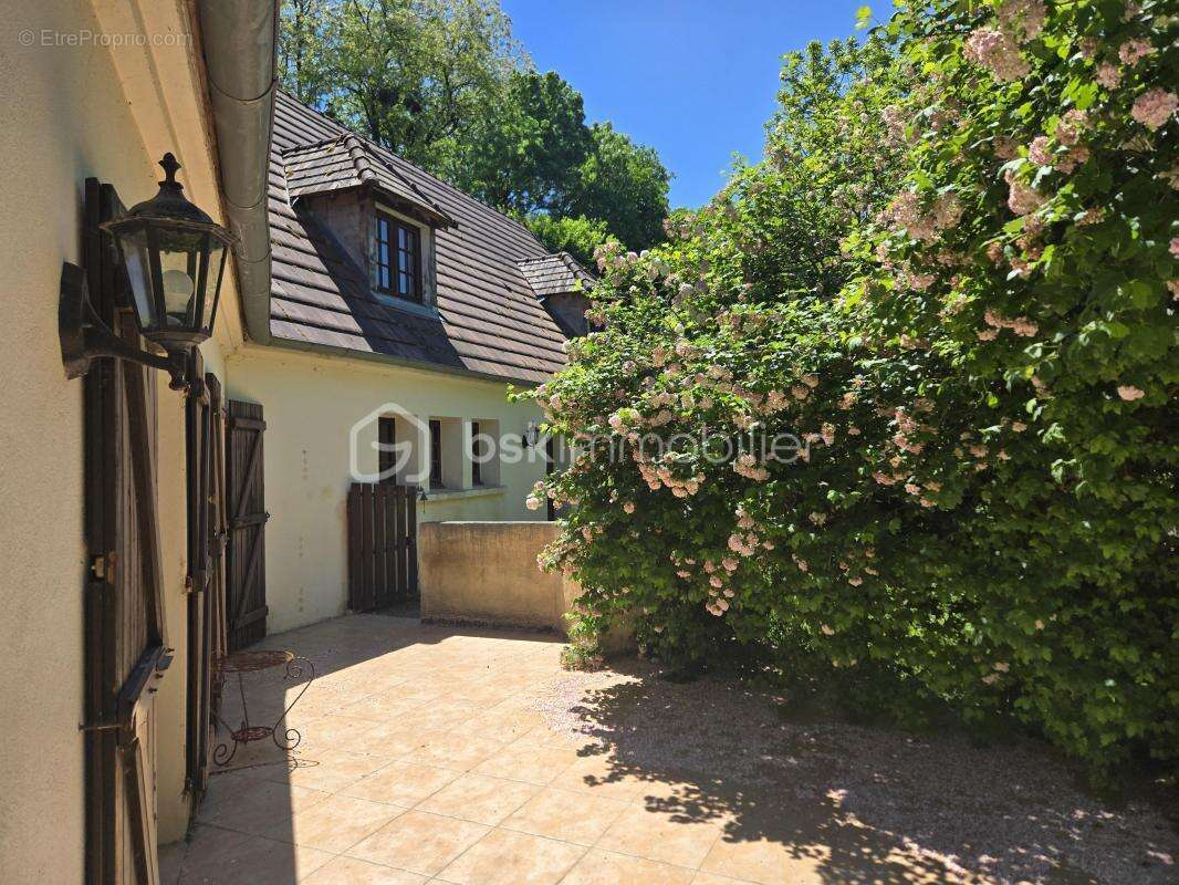 Maison à SAINT-MARTIN-D&#039;HEUILLE