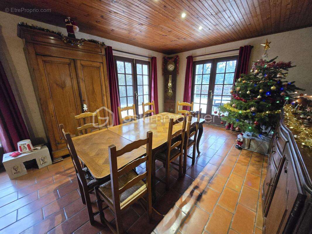 Maison à SAINT-MARTIN-D&#039;HEUILLE