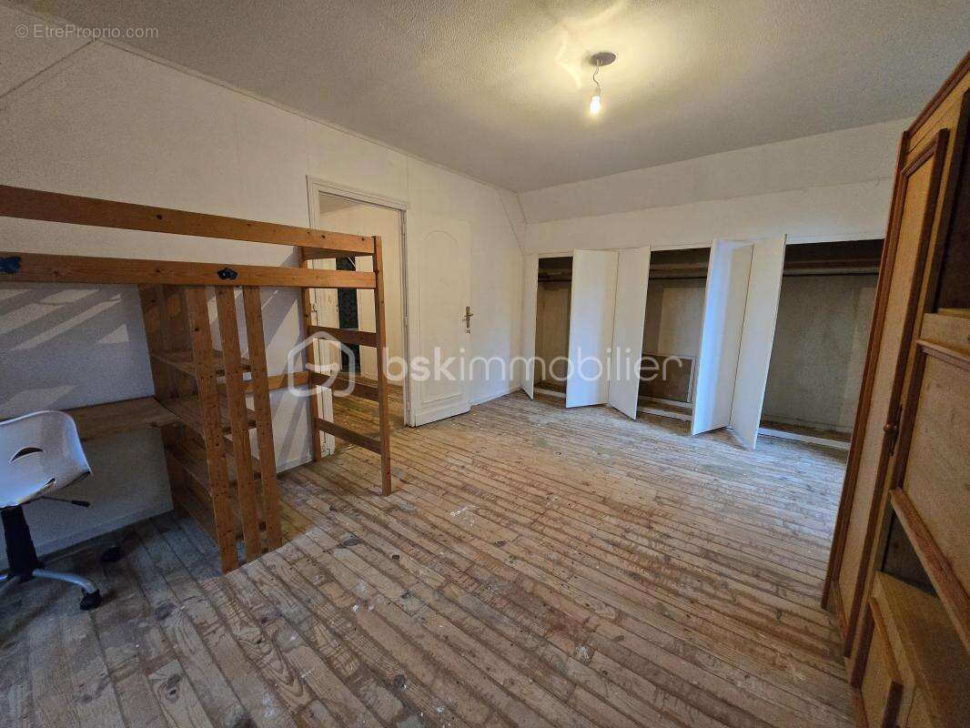 Maison à SAINT-MARTIN-D&#039;HEUILLE