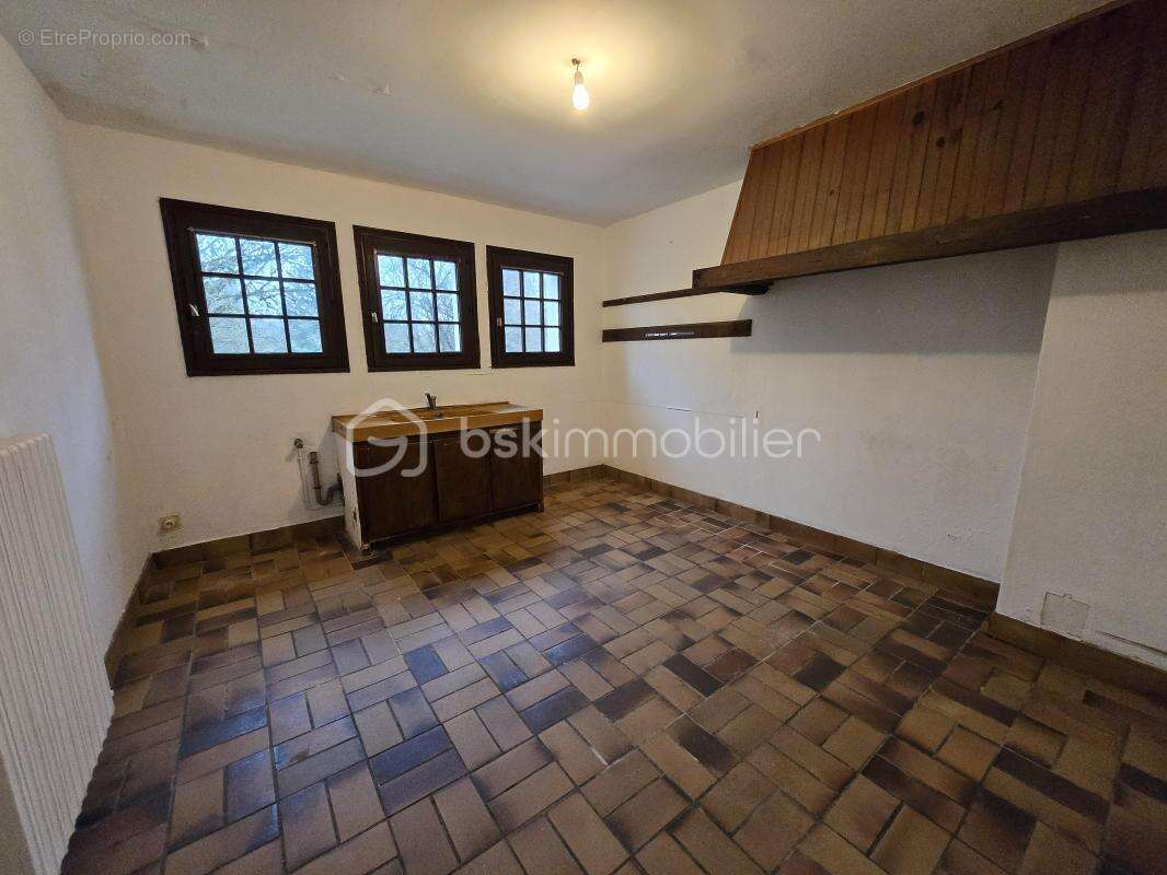 Maison à SAINT-MARTIN-D&#039;HEUILLE