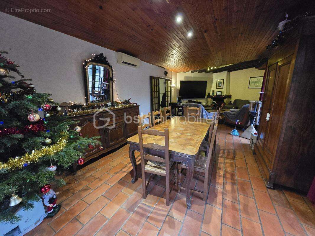 Maison à SAINT-MARTIN-D&#039;HEUILLE