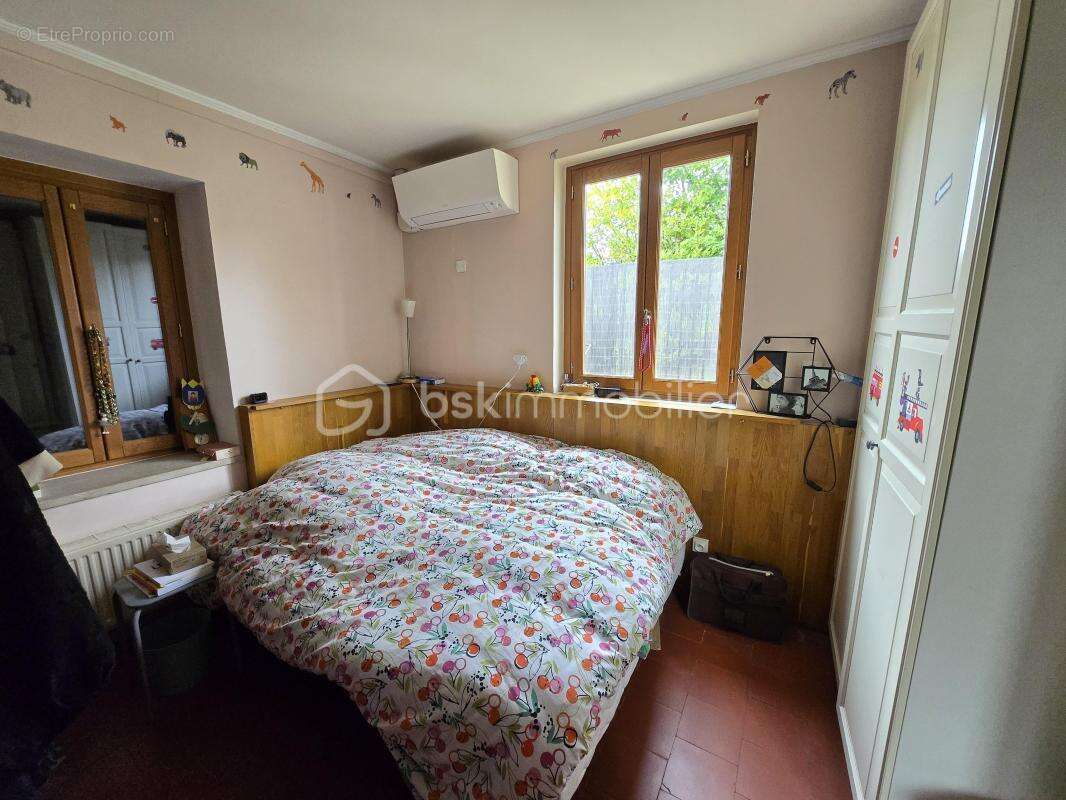 Maison à COULANGES-LES-NEVERS