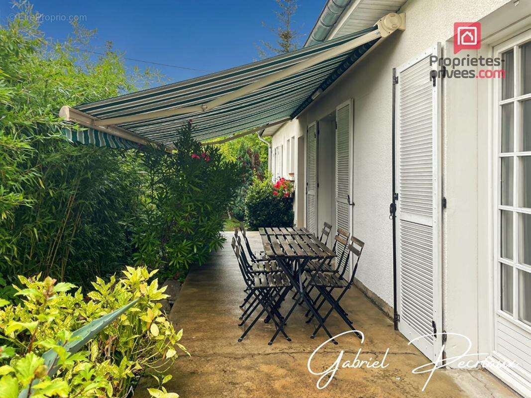 Maison à SAINT-ANDRE-LES-VERGERS