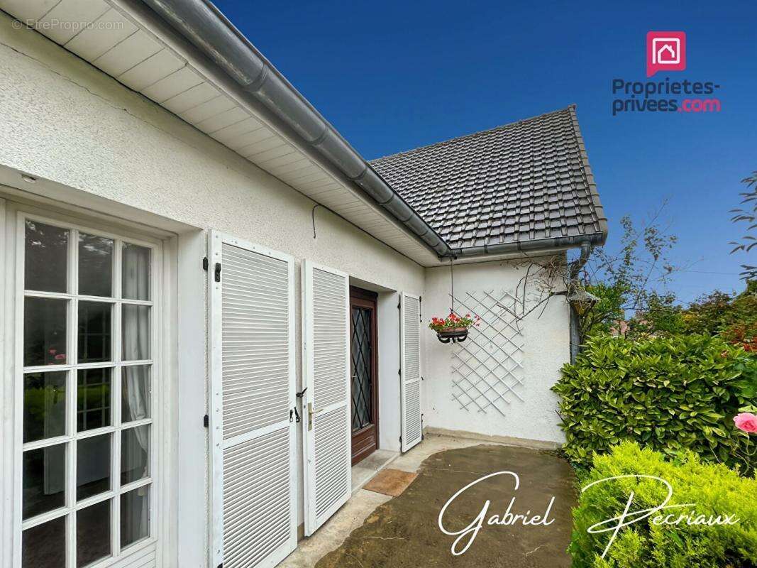 Maison à SAINT-ANDRE-LES-VERGERS