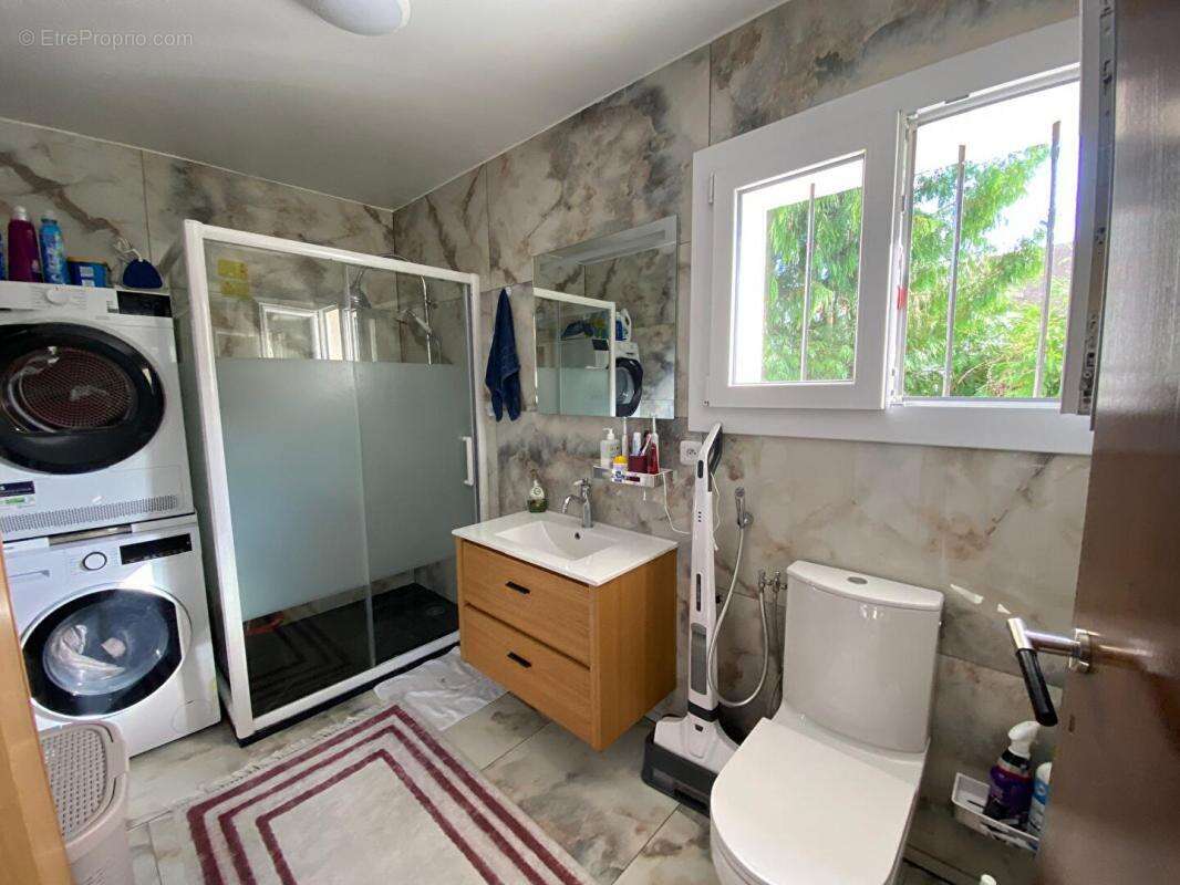 Maison à LA CHAPELLE-EN-SERVAL