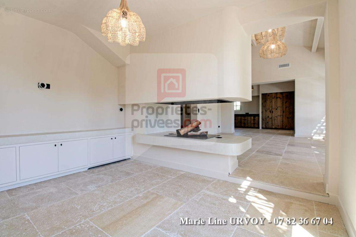 Maison à MAUSSANE-LES-ALPILLES