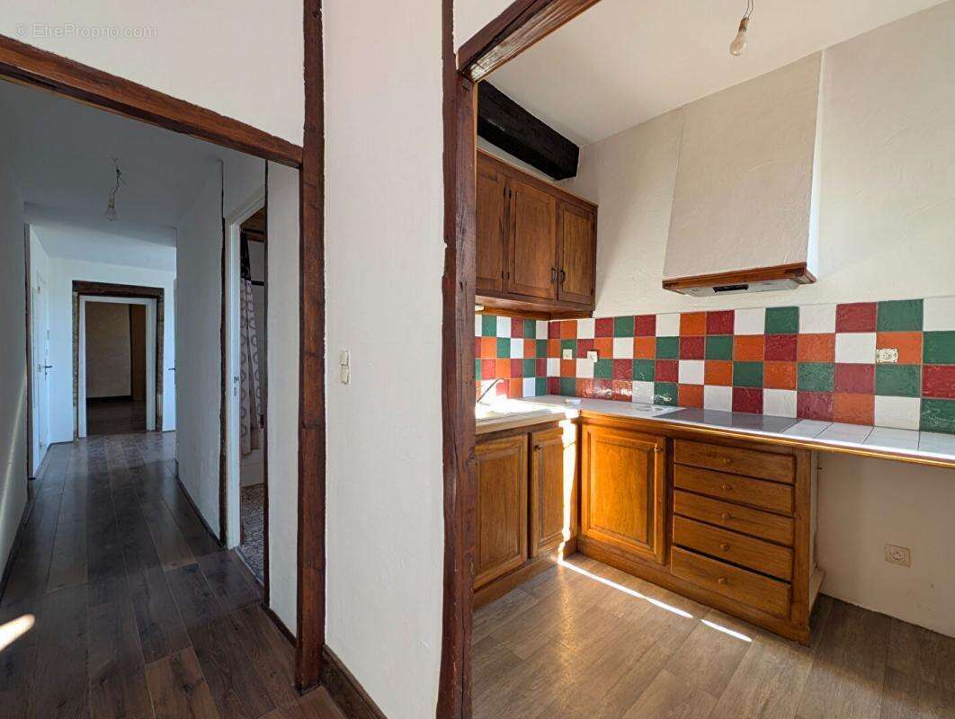 Appartement à CAZERES