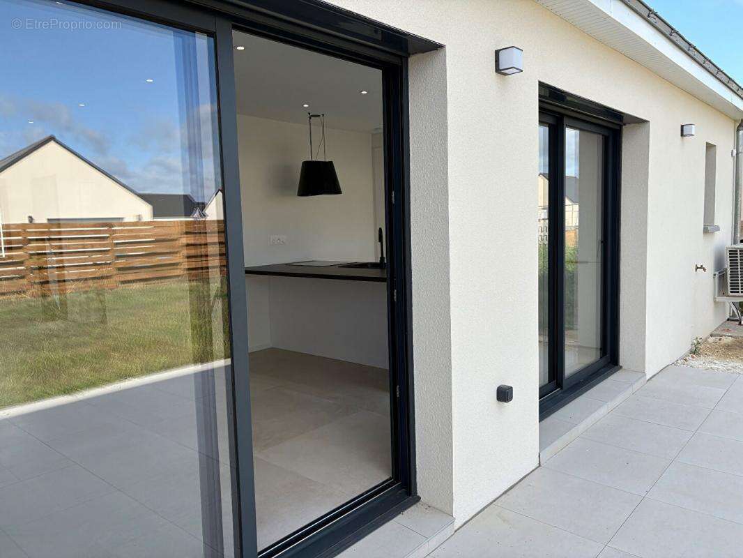 Maison à BRISSAC-QUINCE