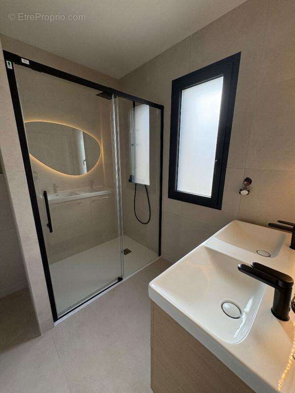 Maison à BRISSAC-QUINCE