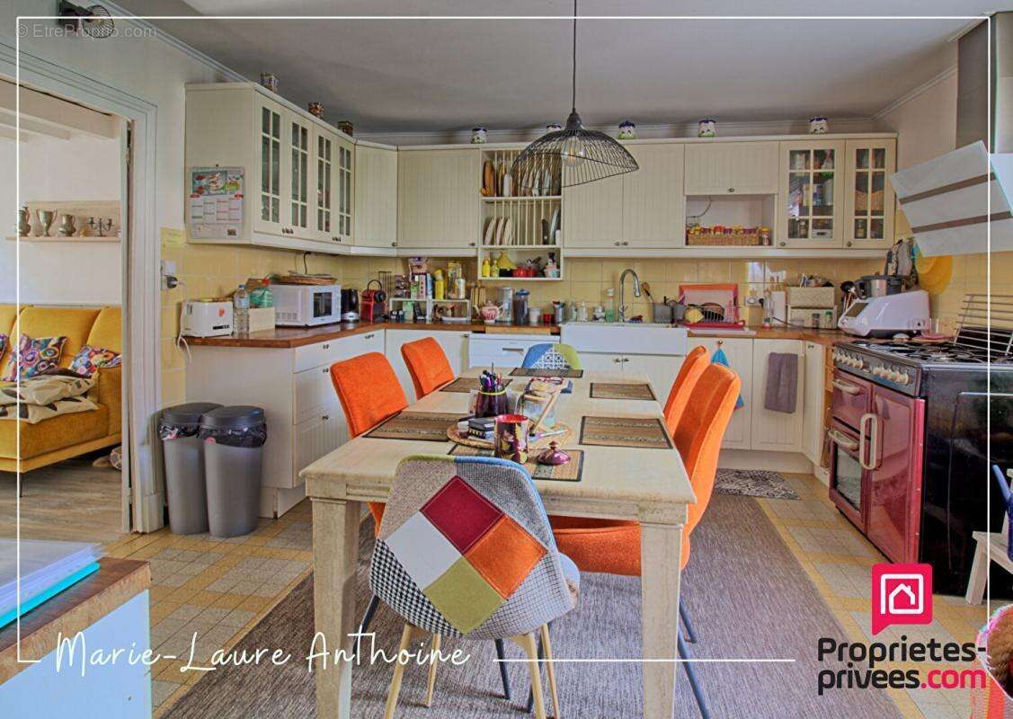 Maison à PIERRE-DE-BRESSE