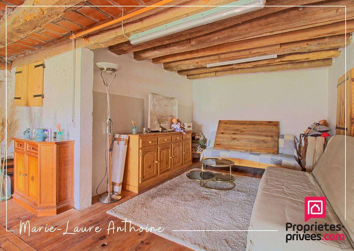 Maison à PIERRE-DE-BRESSE