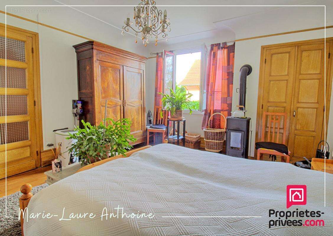 Maison à PIERRE-DE-BRESSE