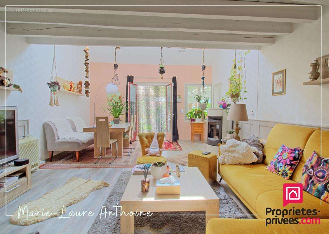 Maison à PIERRE-DE-BRESSE