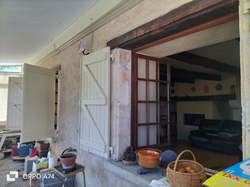 Maison à CAHUZAC-SUR-VERE