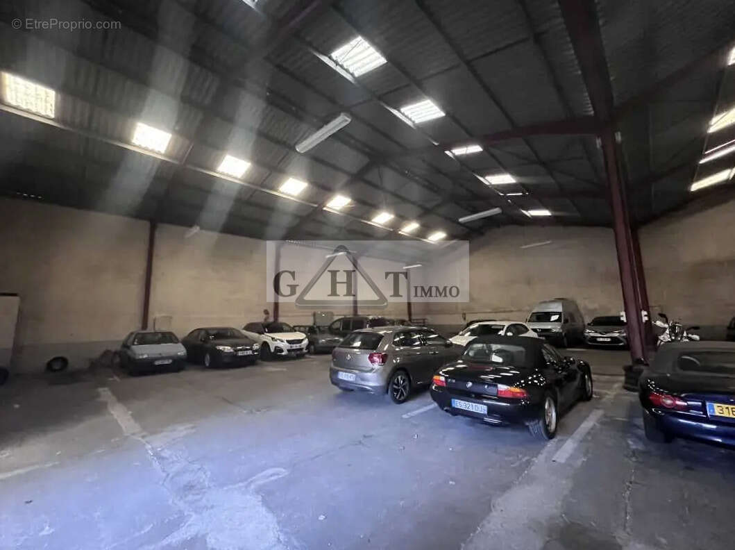 Commerce à BAILLY-ROMAINVILLIERS