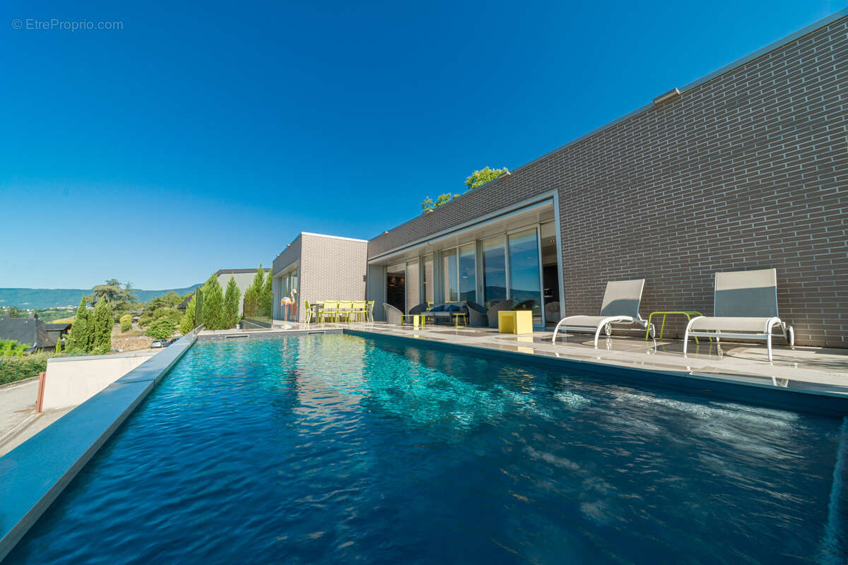 Maison à SAINT-ALBAN-LEYSSE