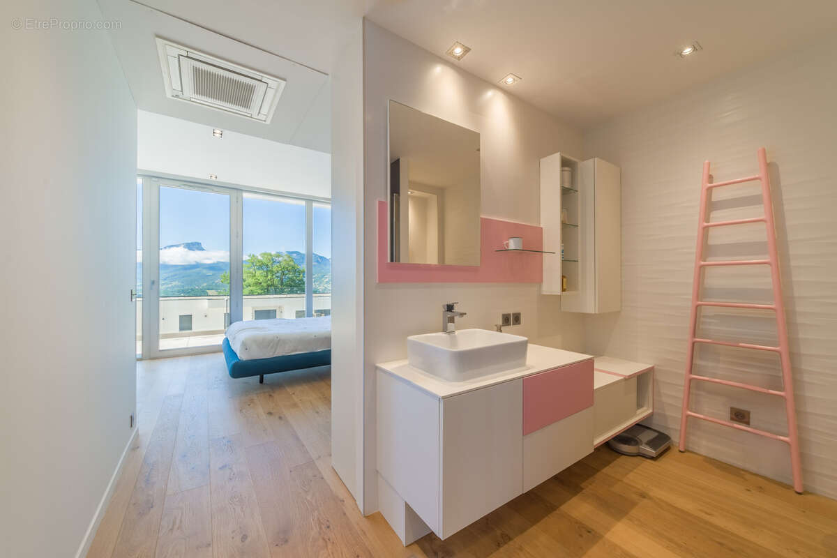 Maison à SAINT-ALBAN-LEYSSE