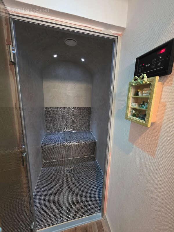 Maison à CHAPDES-BEAUFORT